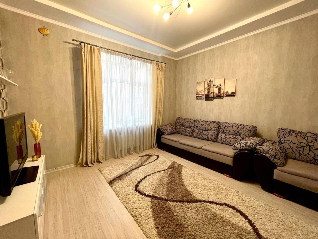 Apartments On Skovoroda Street خاركيف المظهر الخارجي الصورة